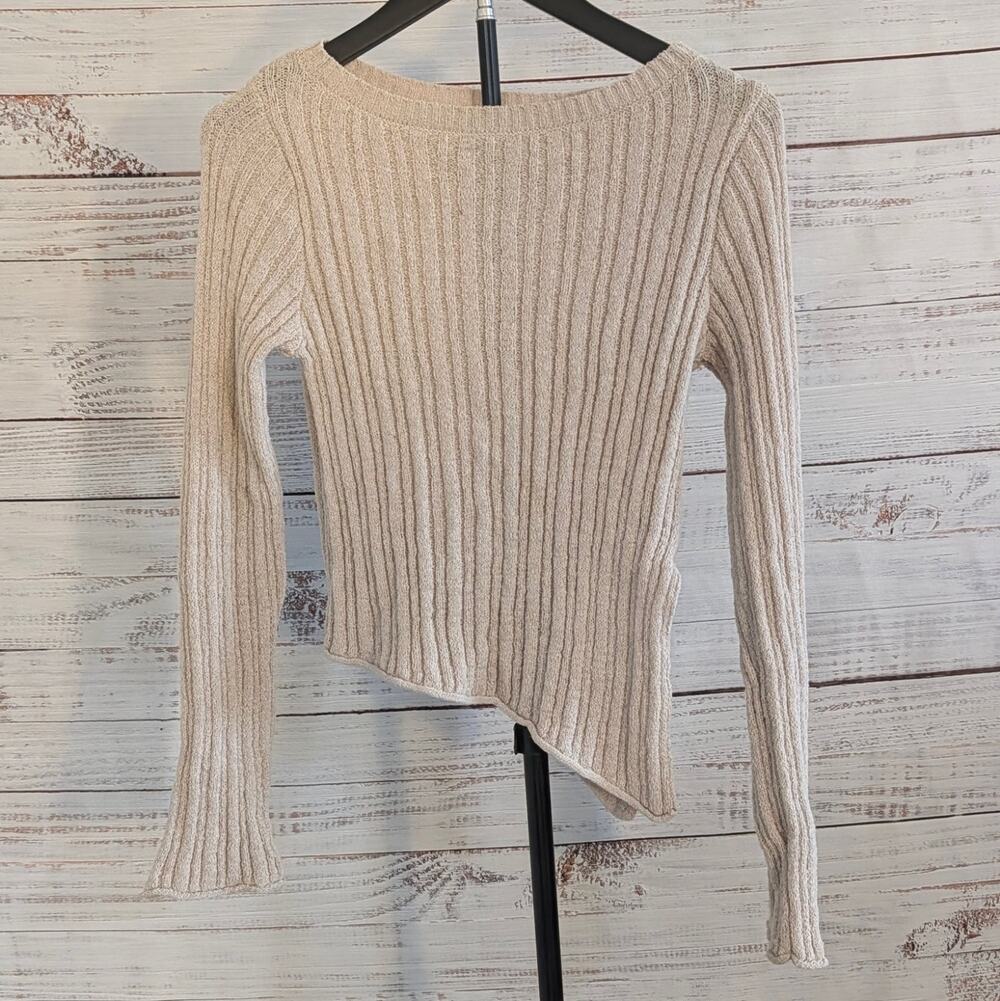 HM Divided Sweater Womens S Cream Ribbed Knit Asymmetric Hem Long Sleeve Top S